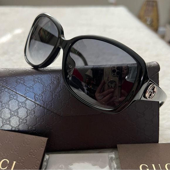 Gucci GG3178/K/S Black Gradient GG Logo Sunglasses w/Accessories - Picture 4 of 16